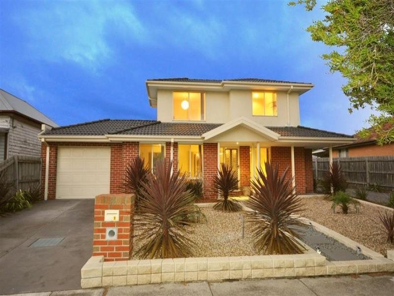 1/24 Birch Avenue, Tullamarine VIC 3043