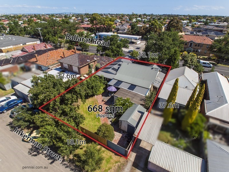 106 Ballarat Road, Maidstone VIC 3012