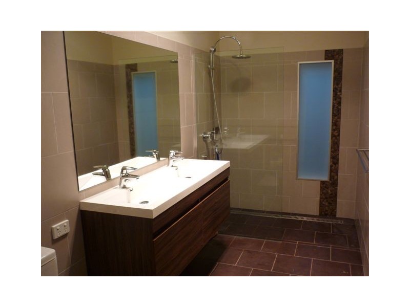 106 Ballarat Road, Maidstone VIC 3012