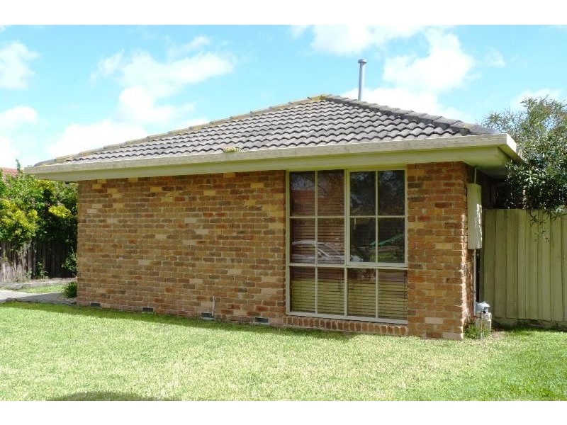 13 Strathconnon Square,, Tullamarine VIC 3043
