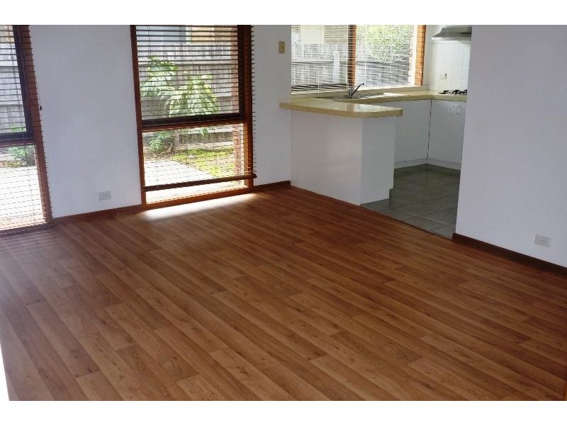 13 Strathconnon Square,, Tullamarine VIC 3043