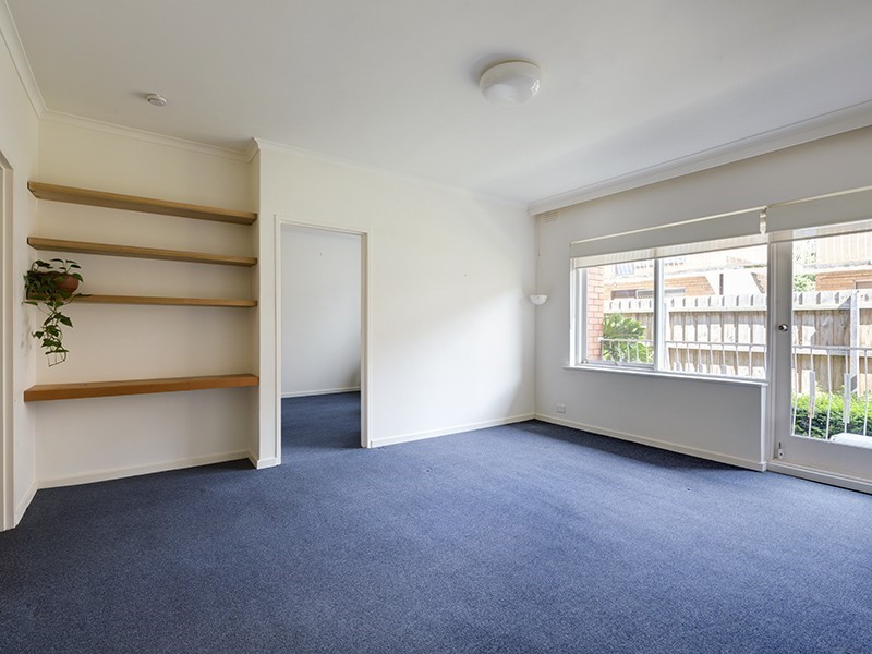 2/17 Kingsville Street, Kingsville VIC 3012