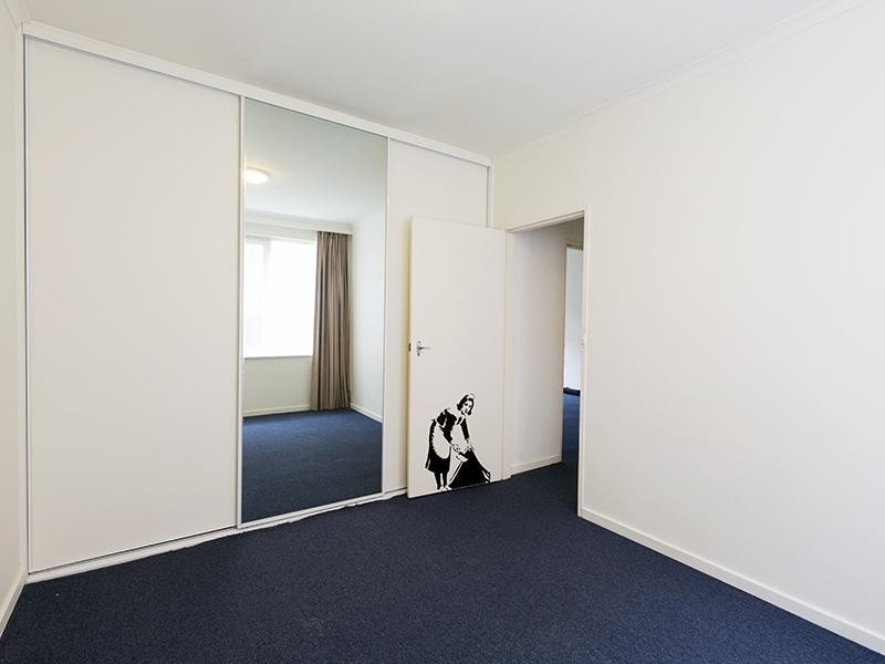 2/17 Kingsville Street, Kingsville VIC 3012