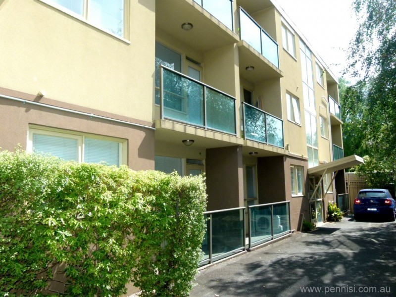 10/11 Kooyong Road, Armadale VIC 3143