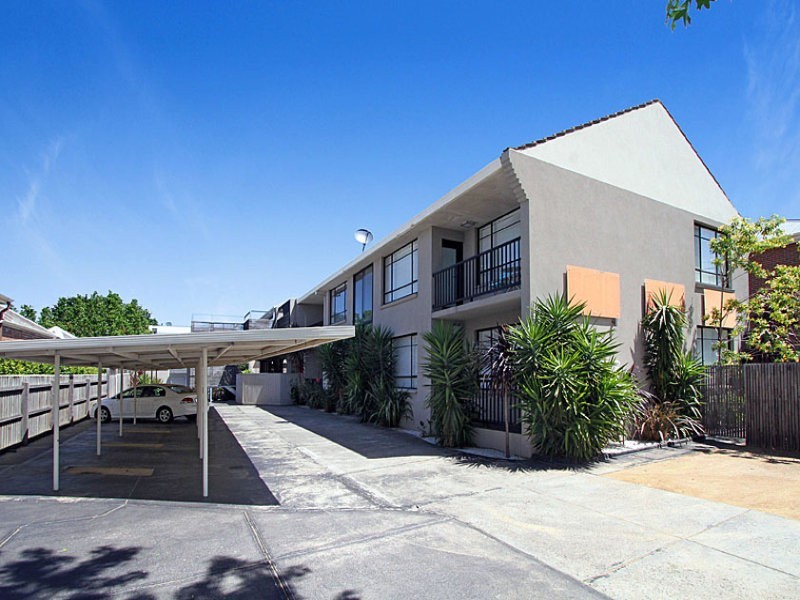 8/257 Buckley Street, Essendon VIC 3040