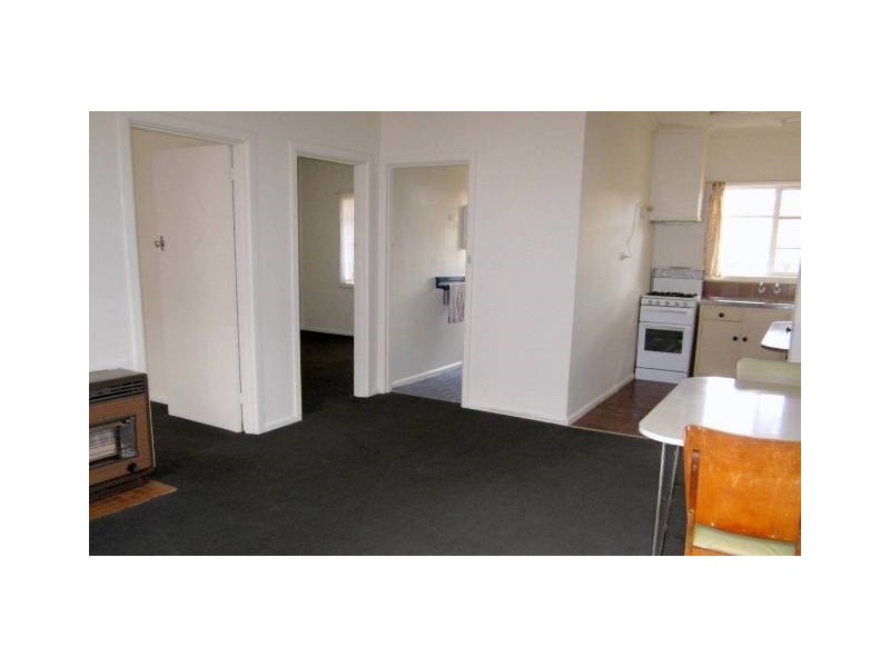 8/94 Kerferd Street, Essendon North VIC 3041