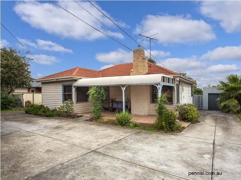 14 Military Road, Avondale Heights VIC 3034