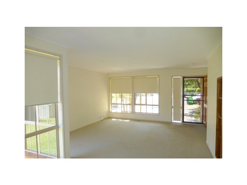 9 Venice Court, Avondale Heights VIC 3034