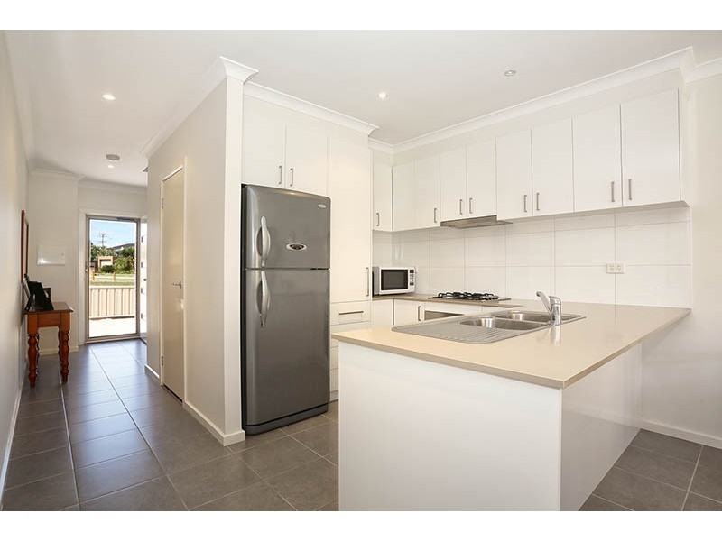 3/50 Fraser Street, Airport West VIC 3042
