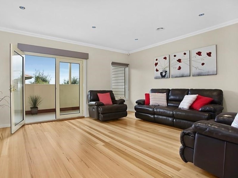 1/62A Coghlan Street, Niddrie VIC 3042