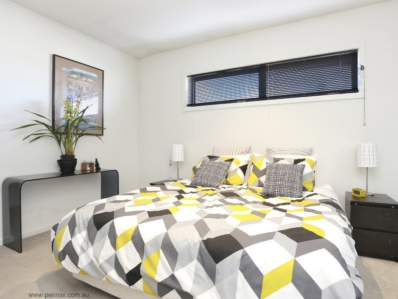 6/14A Leonard Crescent, Ascot Vale VIC 3032