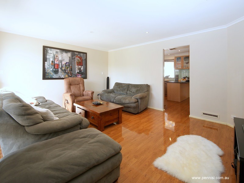 34 Proctor Crescent, Keilor Downs VIC 3038