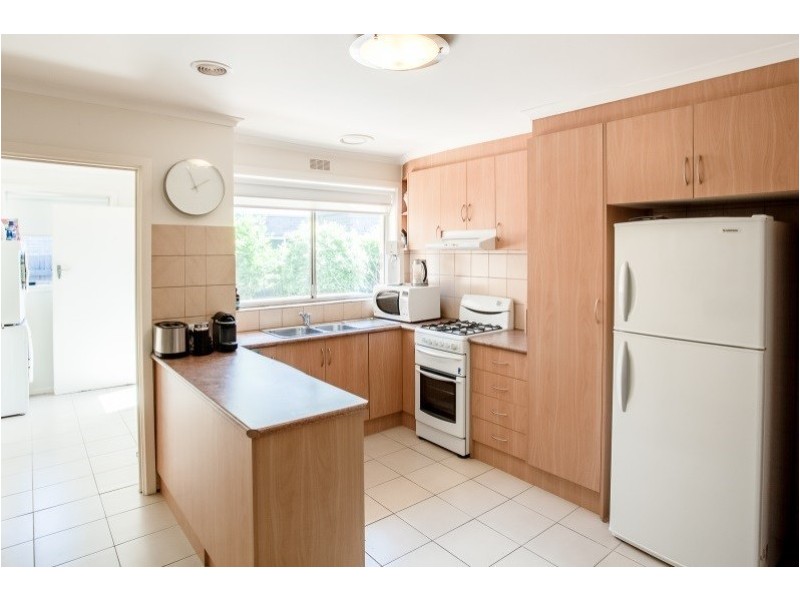 2/101 Glenroy Road, Glenroy VIC 3046