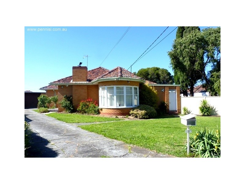 2 Tadstan Drive, Tullamarine VIC 3043