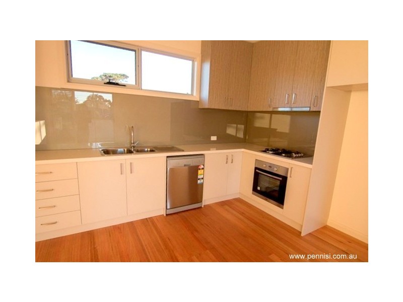 17 Stewart Street, Pascoe Vale VIC 3044