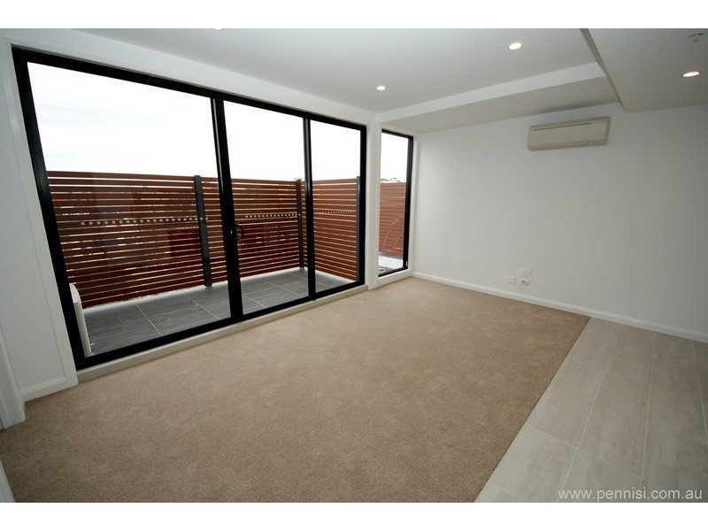 203/41 Victoria Street, Footscray VIC 3011