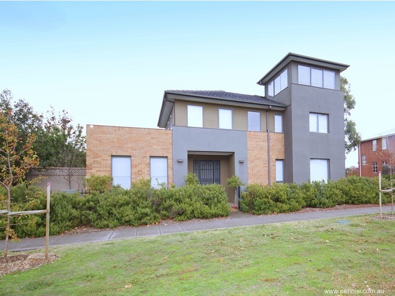 52 Edgewater Boulevard, Maribyrnong VIC 3032