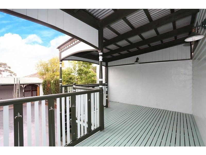 13 Flower Street, Essendon VIC 3040