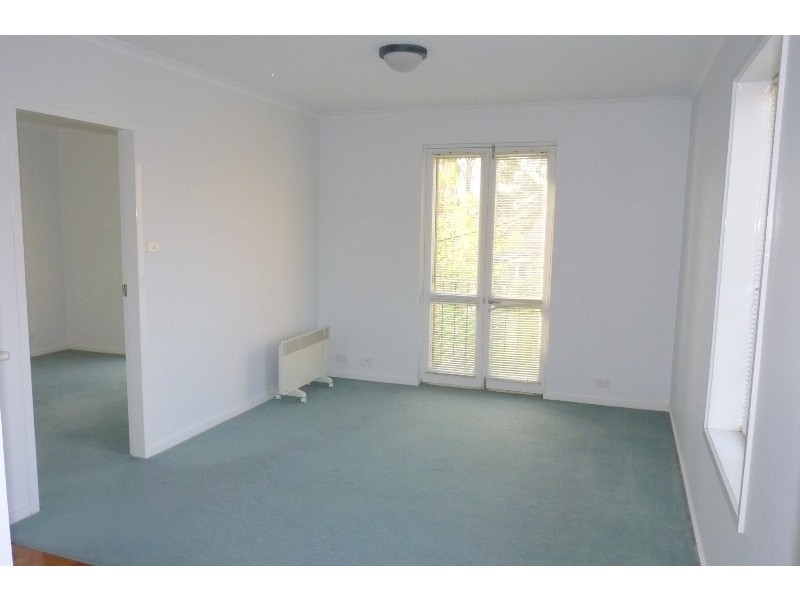 4/185 Buckley Street, Essendon VIC 3040