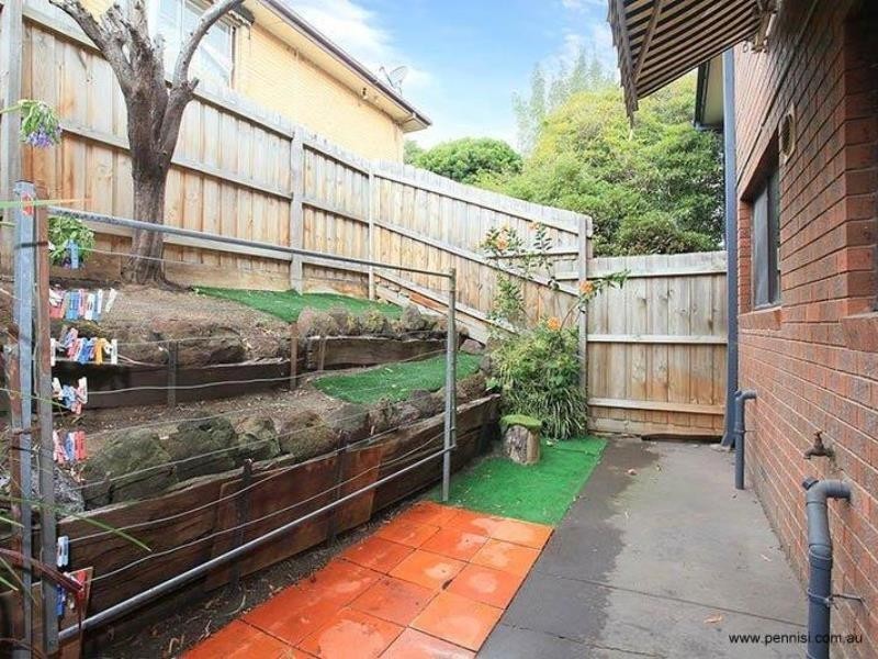 2/62 Pleasant Street, Pascoe Vale VIC 3044