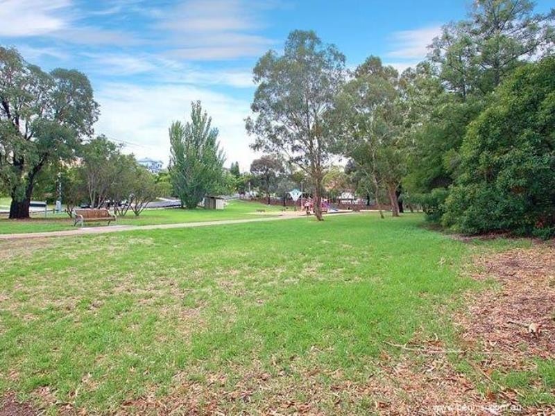 2/62 Pleasant Street, Pascoe Vale VIC 3044