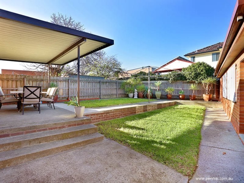 46 Newman Crescent, Niddrie VIC 3042
