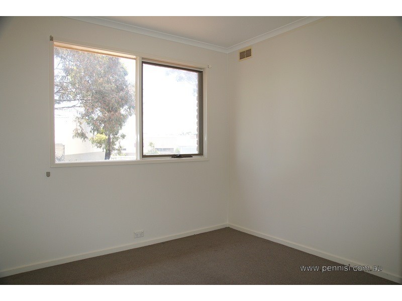28/1 Millar Road, Tullamarine VIC 3043
