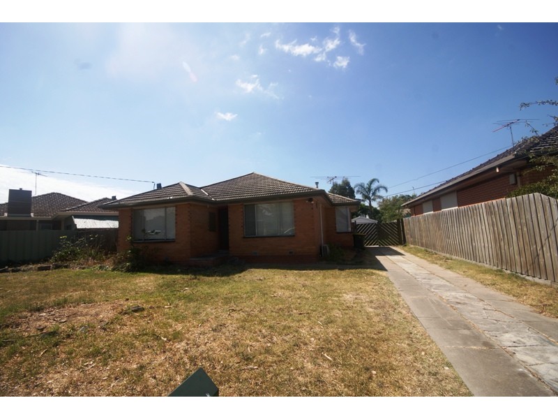 23 Hilbert Road, Airport West VIC 3042