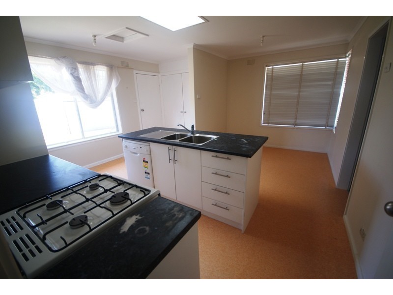 23 Hilbert Road, Airport West VIC 3042