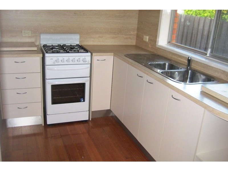 7/130 Hoffmans Road, Essendon VIC 3040