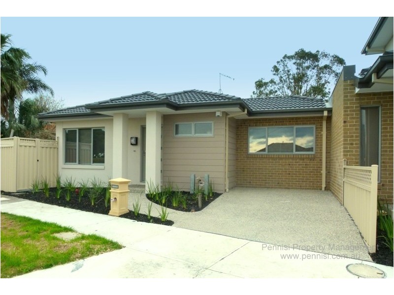 26C Augustine Terrace, Glenroy VIC 3046