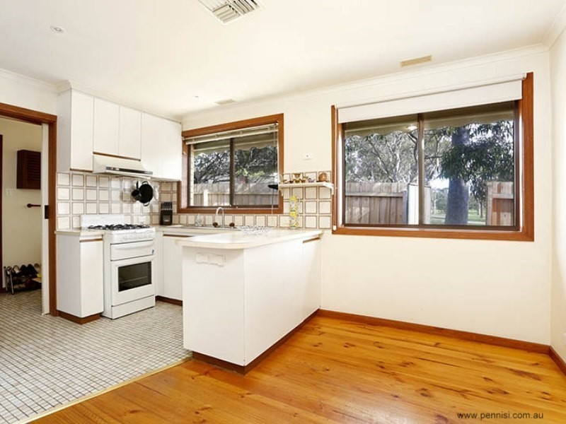 4/35 Warner Street, Essendon VIC 3040