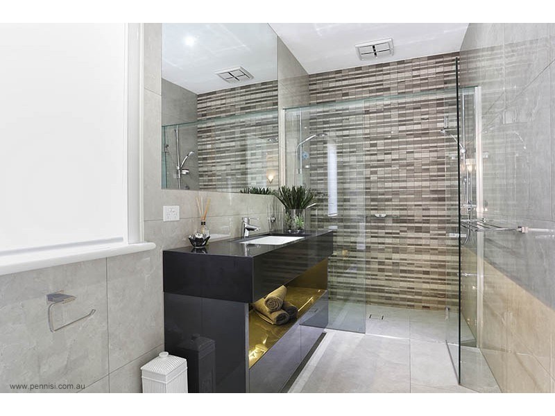 22A Dublin Avenue, Strathmore VIC 3041