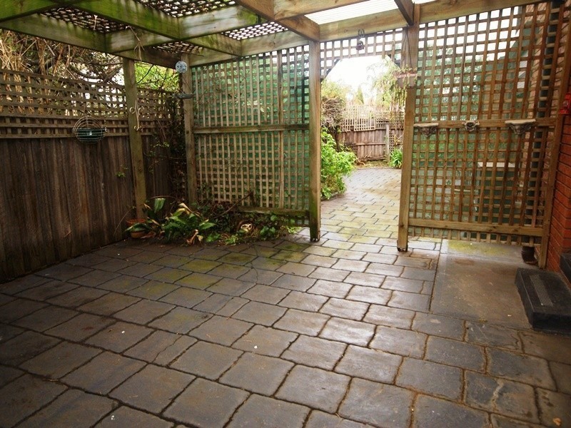 4/6 Kindale Court, Avondale Heights VIC 3034