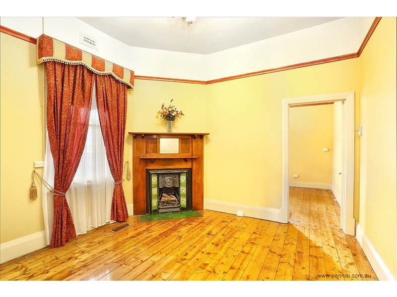 4 Salisbury Street, Moonee Ponds VIC 3039