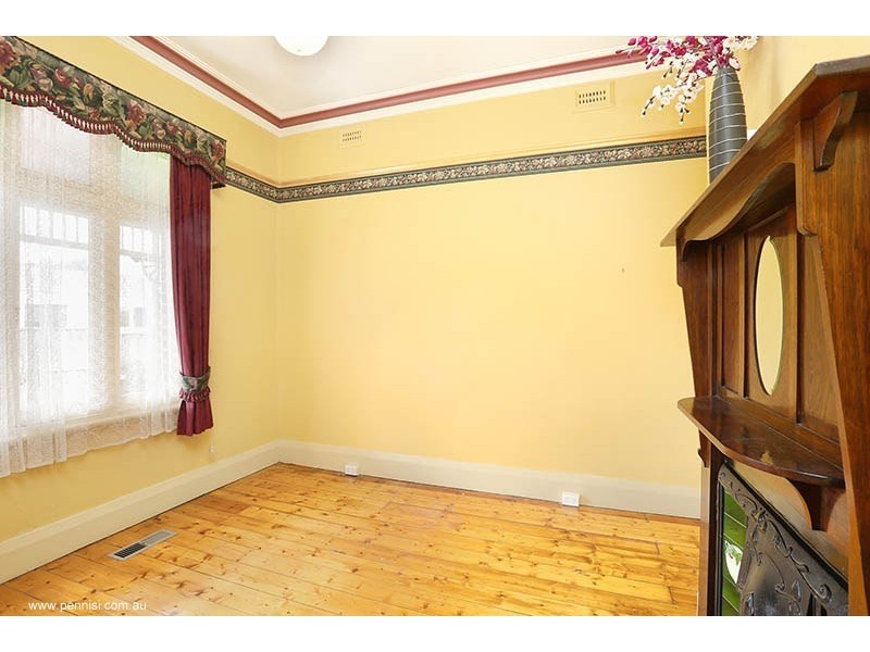 4 Salisbury Street, Moonee Ponds VIC 3039