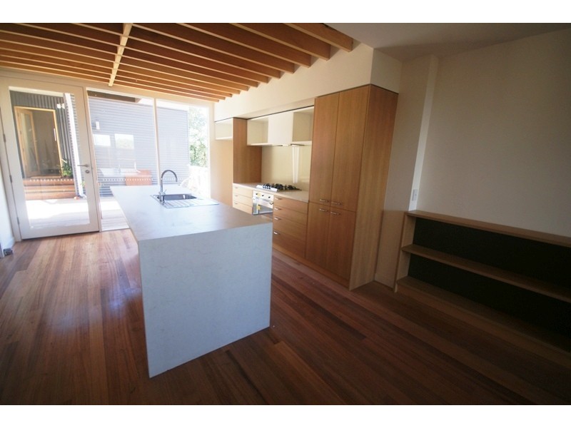 2/79 Wilson Street, Moonee Ponds VIC 3039