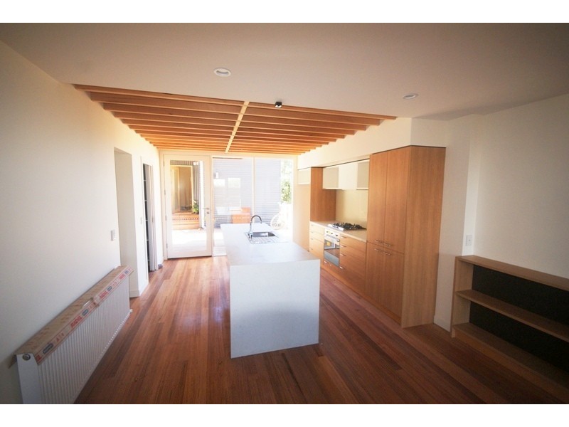2/79 Wilson Street, Moonee Ponds VIC 3039