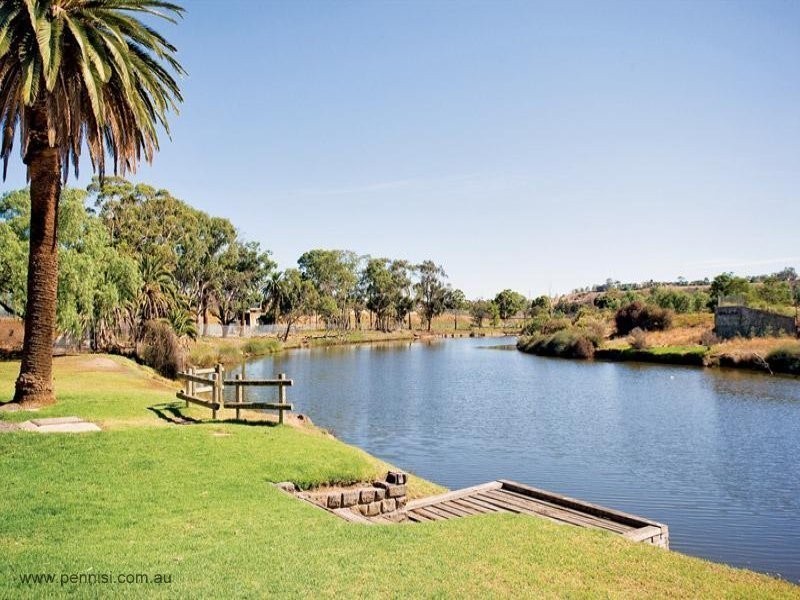 59 The Esplanade, Maribyrnong VIC 3032