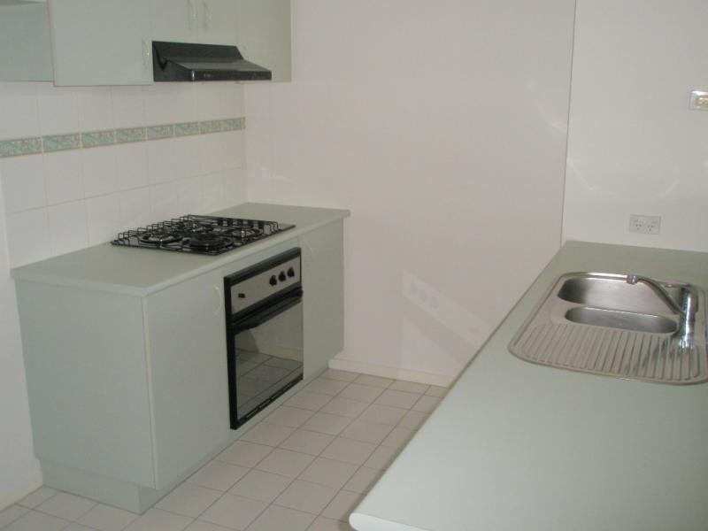 1/1068 Lygon Street, Carlton North VIC 3054