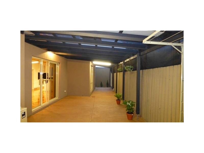 4A Pengana Avenue, Glenroy VIC 3046