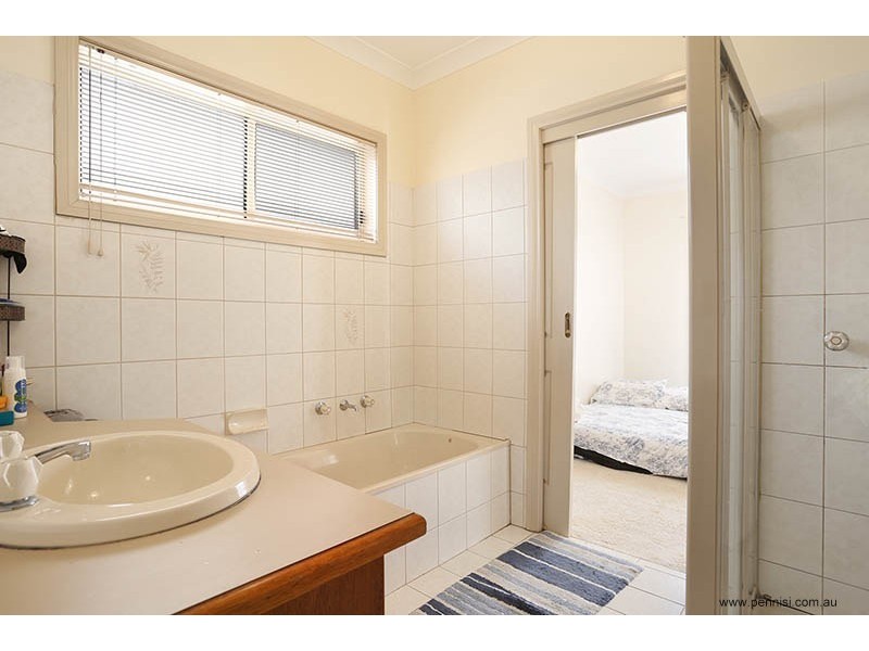 Oak Park VIC 3046