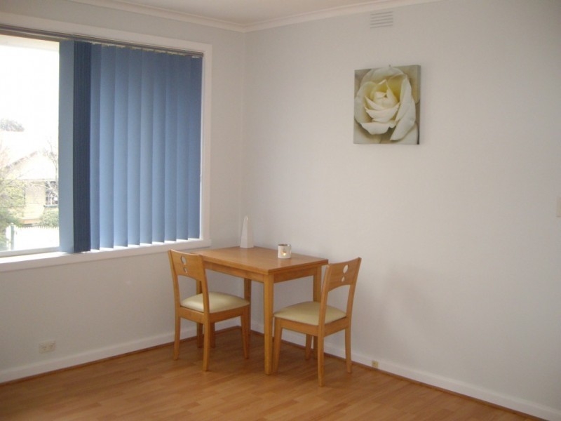 7/4 Prince Street, Essendon VIC 3040