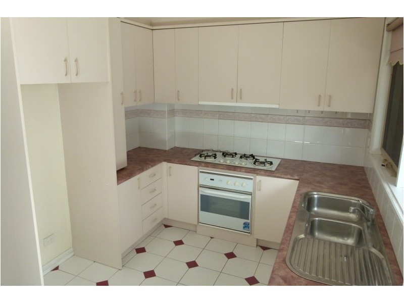 10 Bendall Street, Kensington VIC 3031