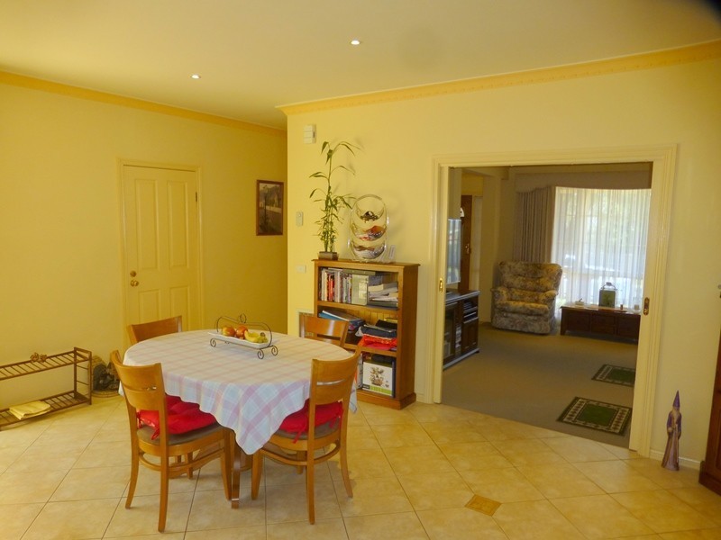 1/33 Renown Street, Essendon North VIC 3041