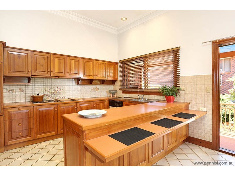 14 Lovett Drive, Avondale Heights VIC 3034