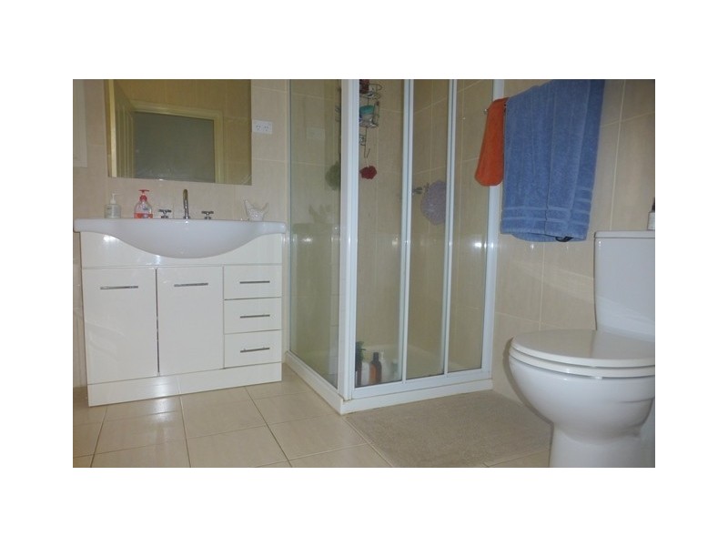 18 Hotham Road, Niddrie VIC 3042