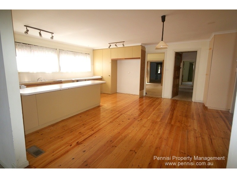 15 Woolley Street, Essendon VIC 3040