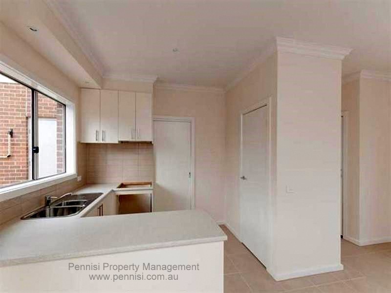 2/62 Gordon Street, Tullamarine VIC 3043