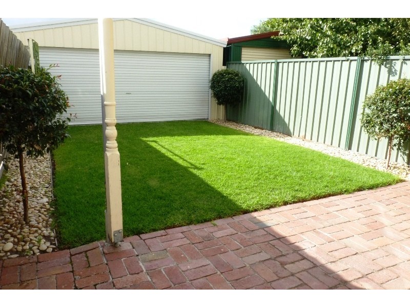 12 Grandison Street, Moonee Ponds VIC 3039